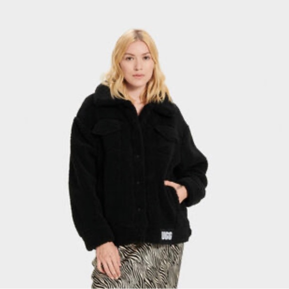 UGG Jackets & Blazers - UGG Frankie Sherpa Trucker Jacket